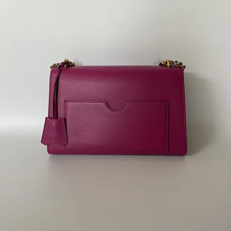 Gucci Padlock Shoulder Bag in Pink Leather