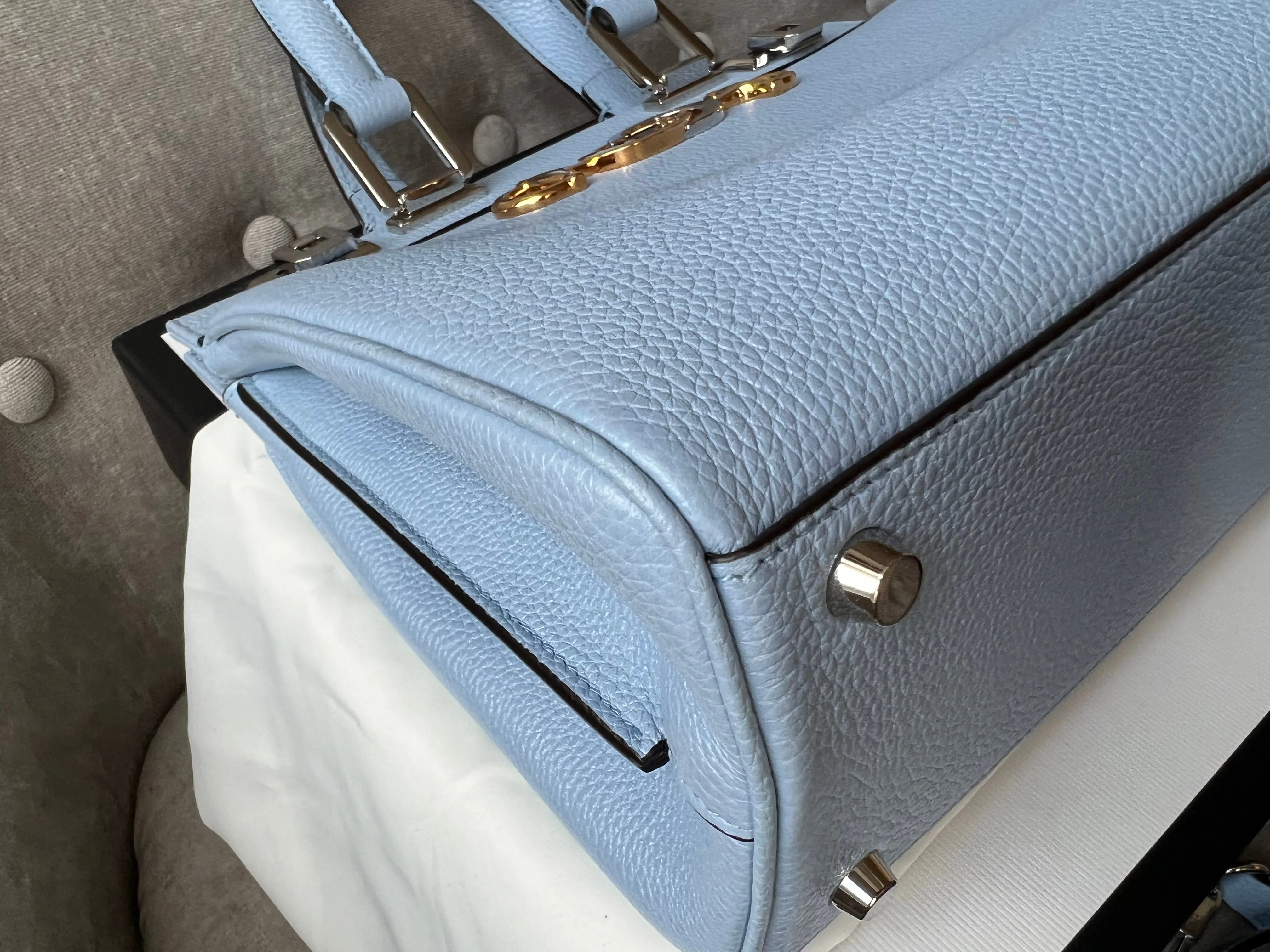 Gucci Pale Blue Medium Zumi Tote (2210)