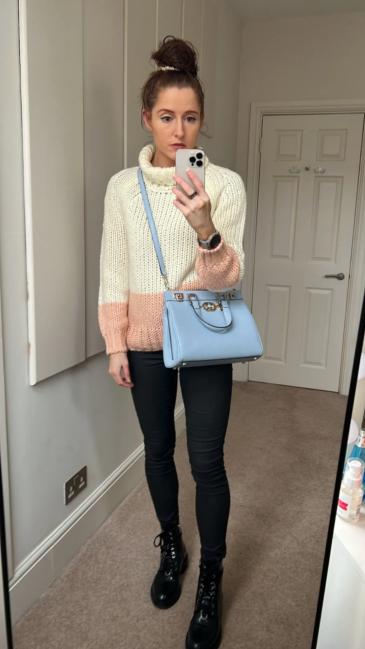 Gucci Pale Blue Medium Zumi Tote (2210)