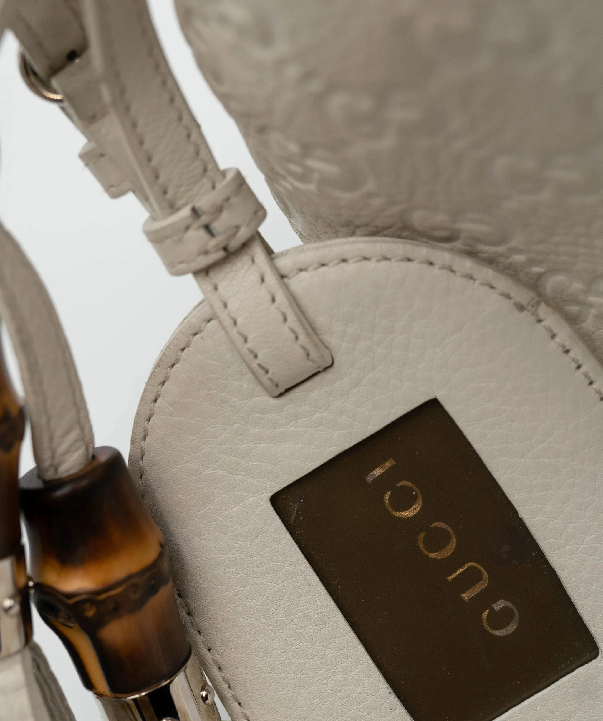 Gucci White Leather Supreme GG logo Hobo bag - AWC1512