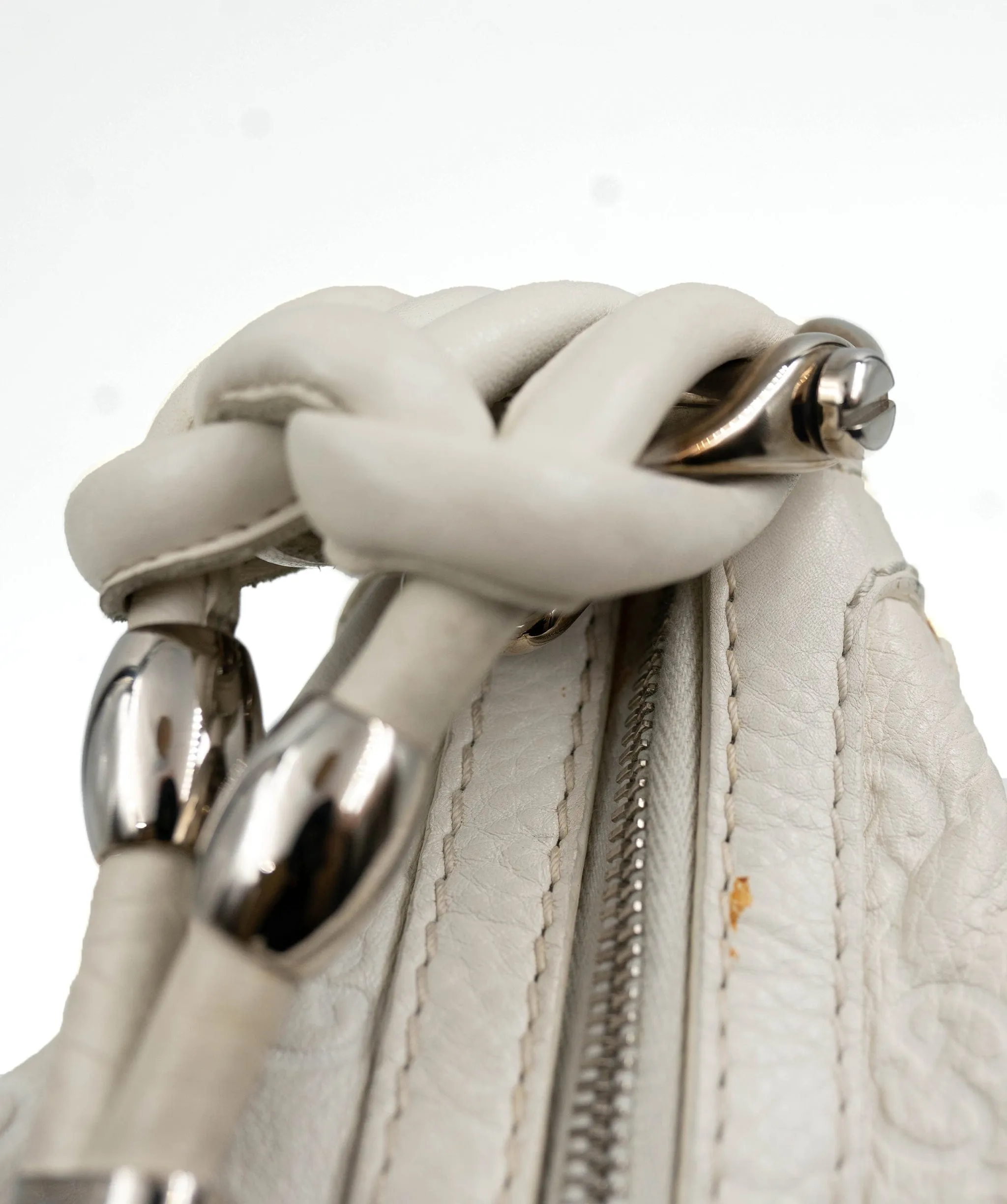 Gucci White Leather Supreme GG logo Hobo bag - AWC1512