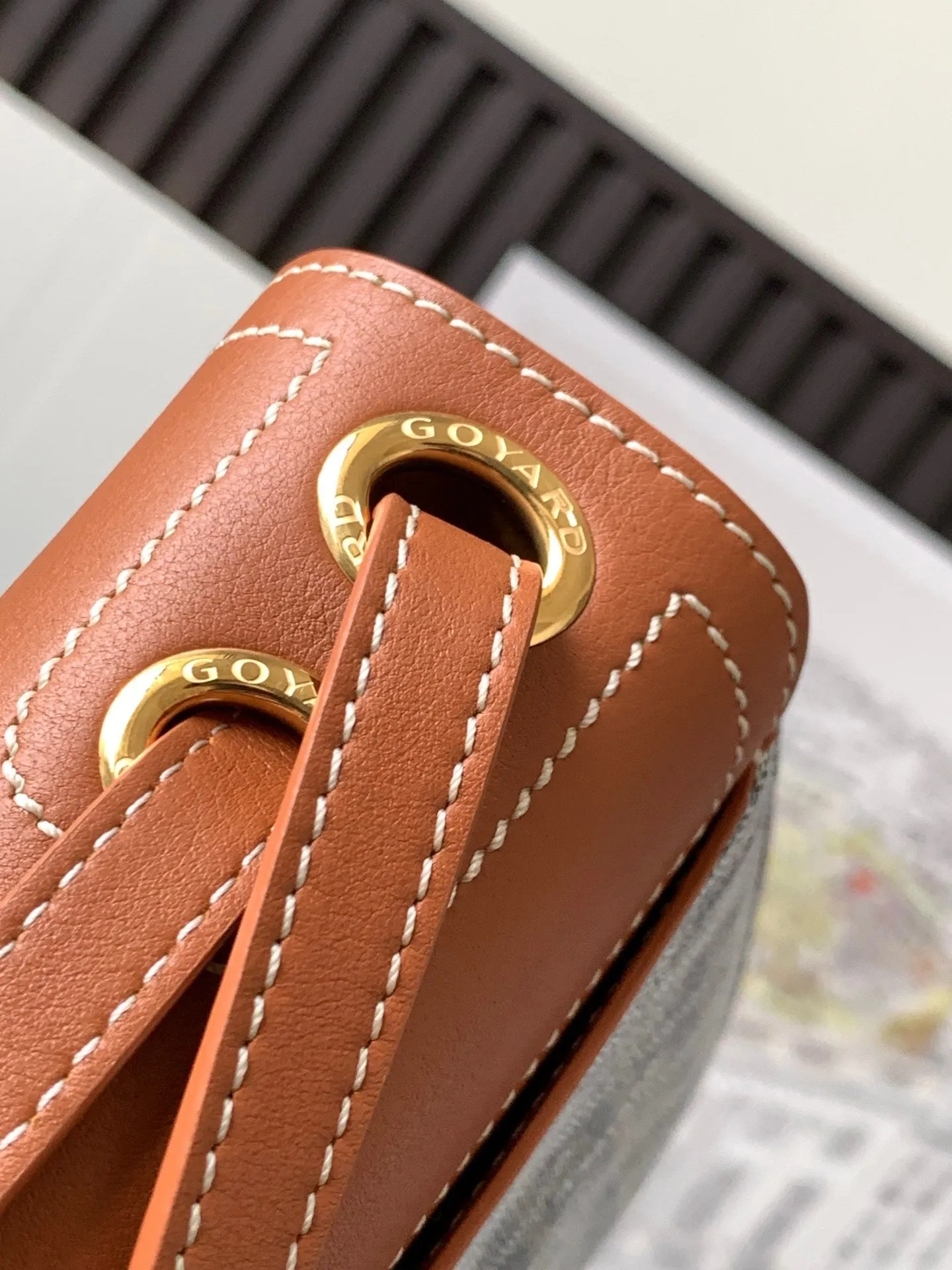 GY021 233 bag / HIGHEST QUALITY VERSION / 6.7x3.1x9.8in