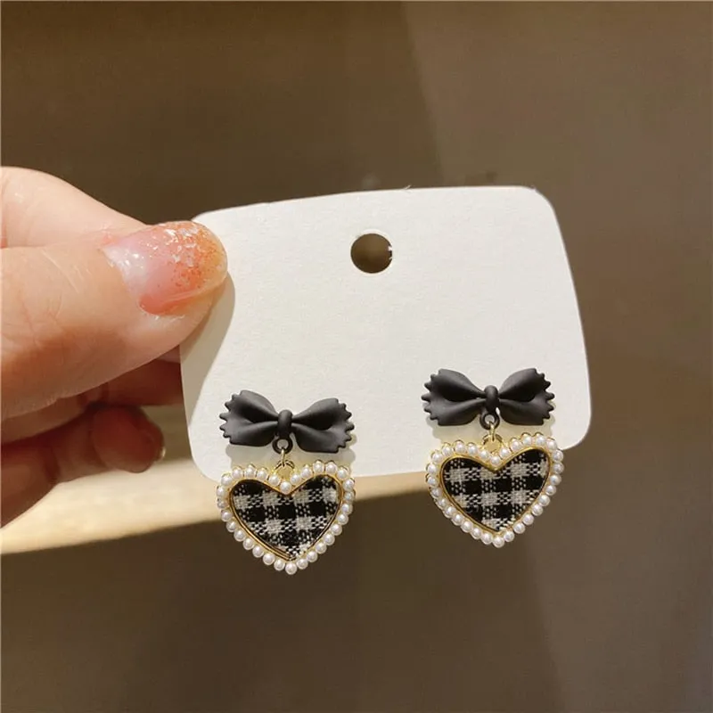 Korean Cute Plaid Pearl Beads Heart Drop Earrings For Women