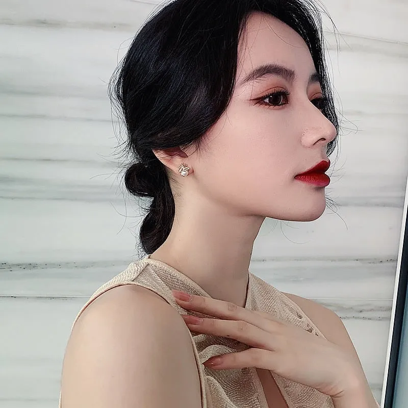 Korean New Exquisite Honey Bee Pearl Earrings Fashion