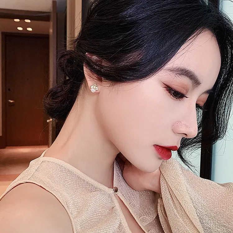 Korean New Exquisite Honey Bee Pearl Earrings Fashion
