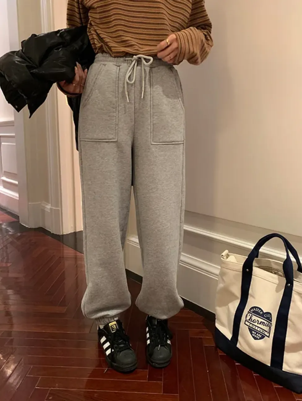 [Korean Style] 2 Colors Fleeced Lining Drawstring Pocket Sweat Pants