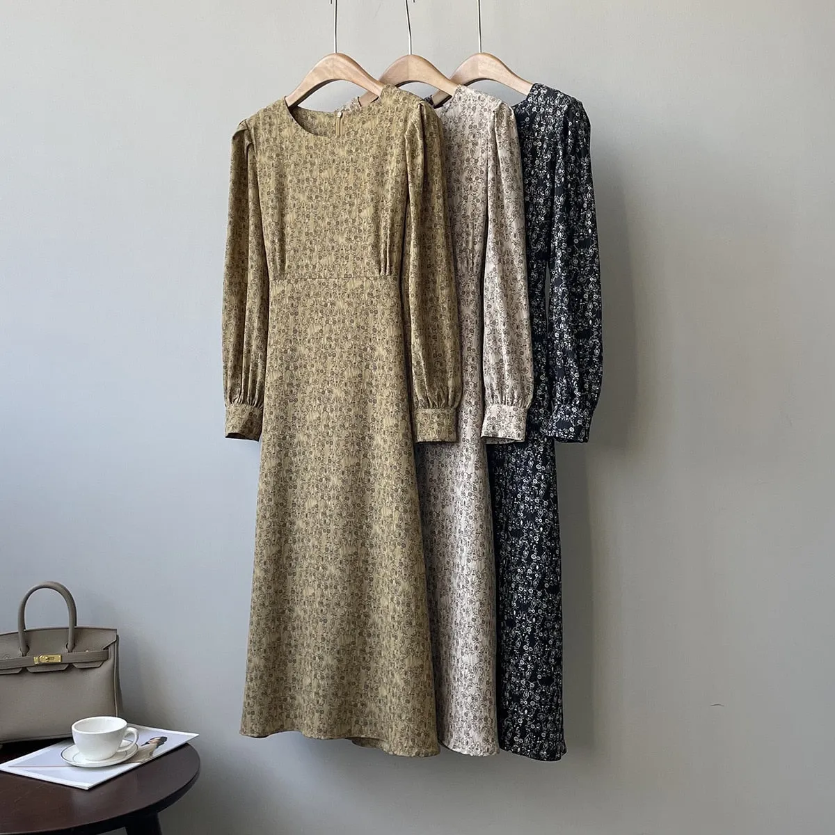 [Korean Style] Chic Round Neck Puff-Sleeve Floral Print Midi Dress