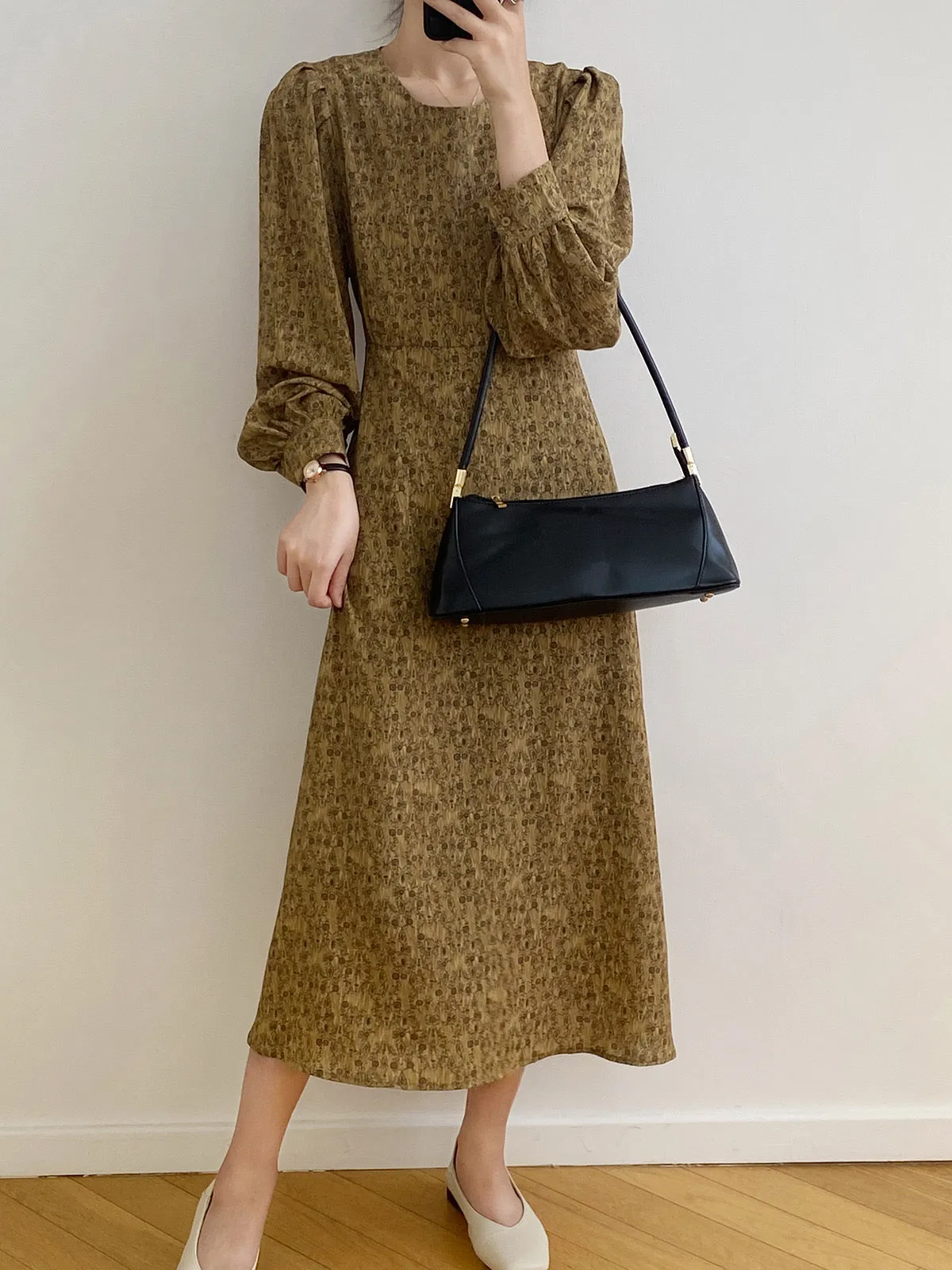 [Korean Style] Chic Round Neck Puff-Sleeve Floral Print Midi Dress