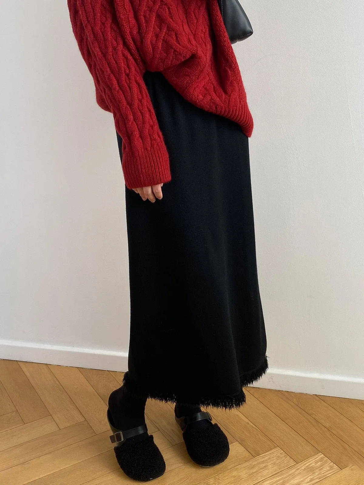 [Korean Style] Cinched Waist Frayed Hem Winter Long Skirt w/ Back Slit