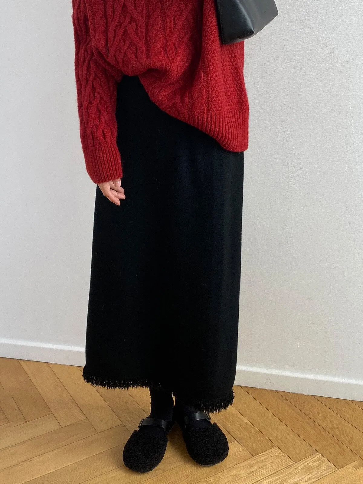 [Korean Style] Cinched Waist Frayed Hem Winter Long Skirt w/ Back Slit