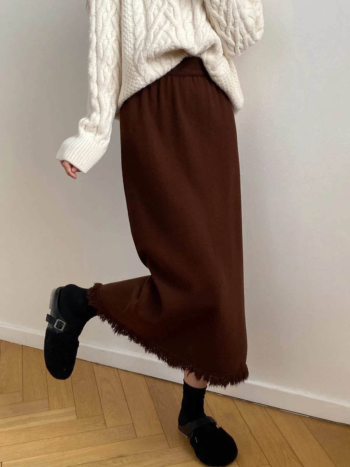[Korean Style] Cinched Waist Frayed Hem Winter Long Skirt w/ Back Slit