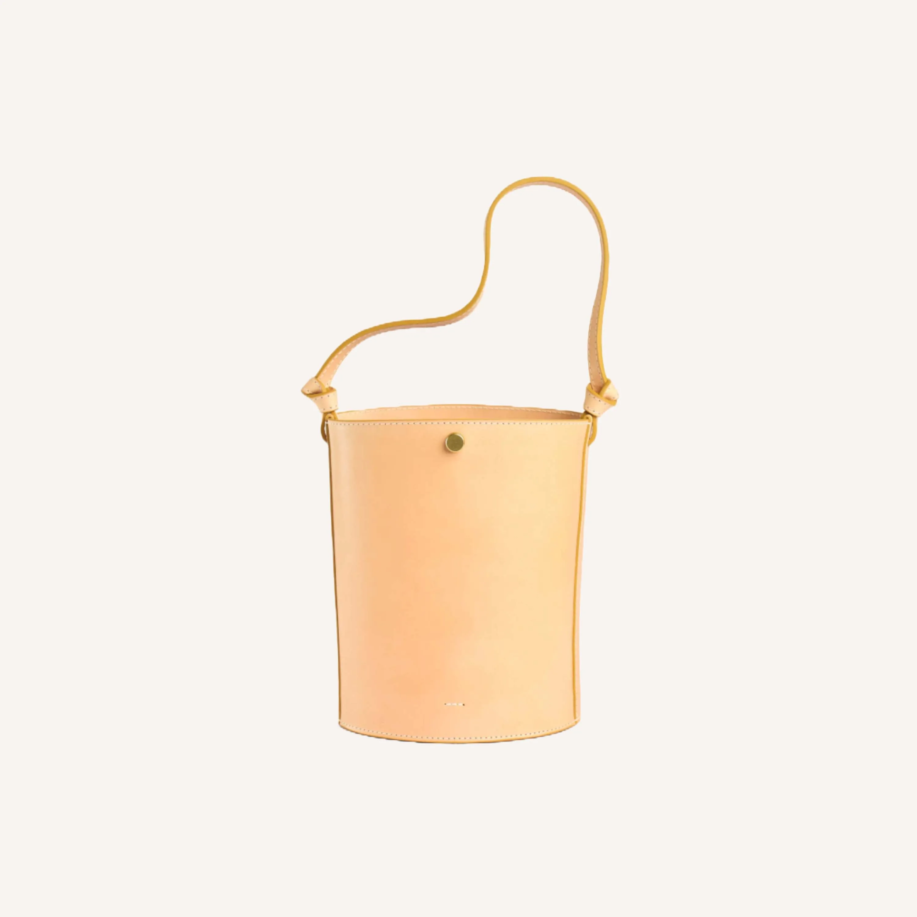 LINDQUIST SMALL HILMA BUCKET BAG