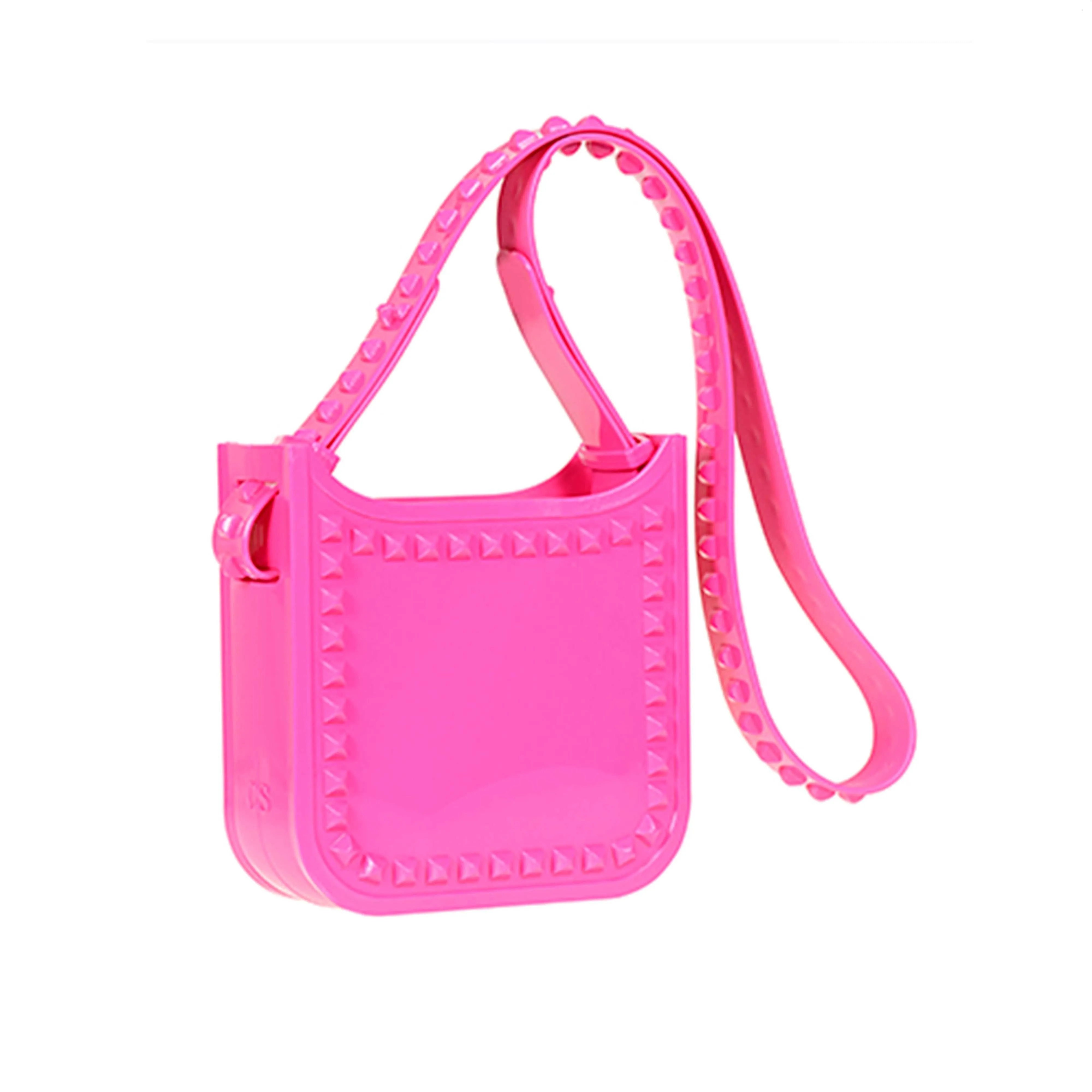 Lisa Small Crossbody