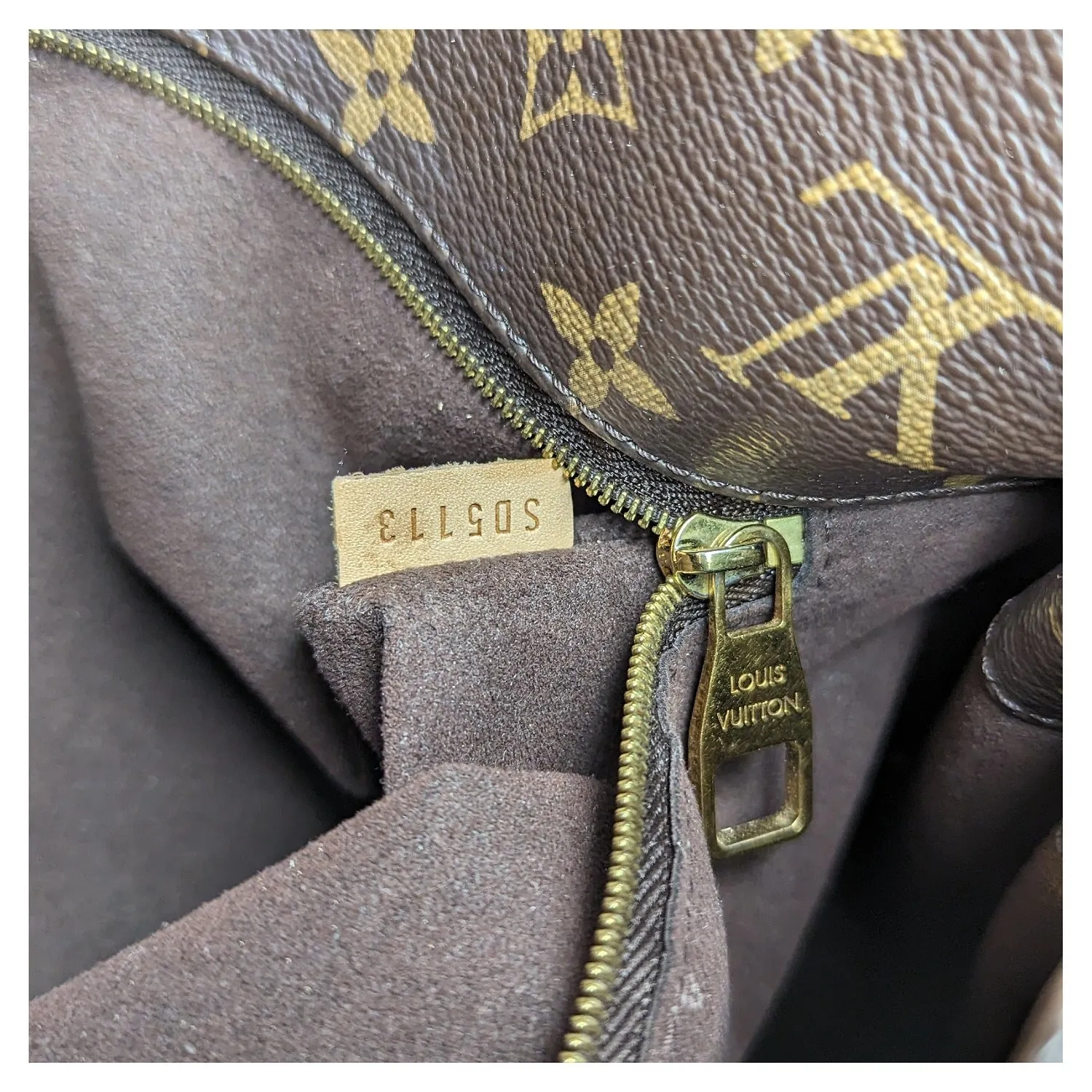 Louis Vuitton 2013 Monogram Canvas Metis Hobo Bag