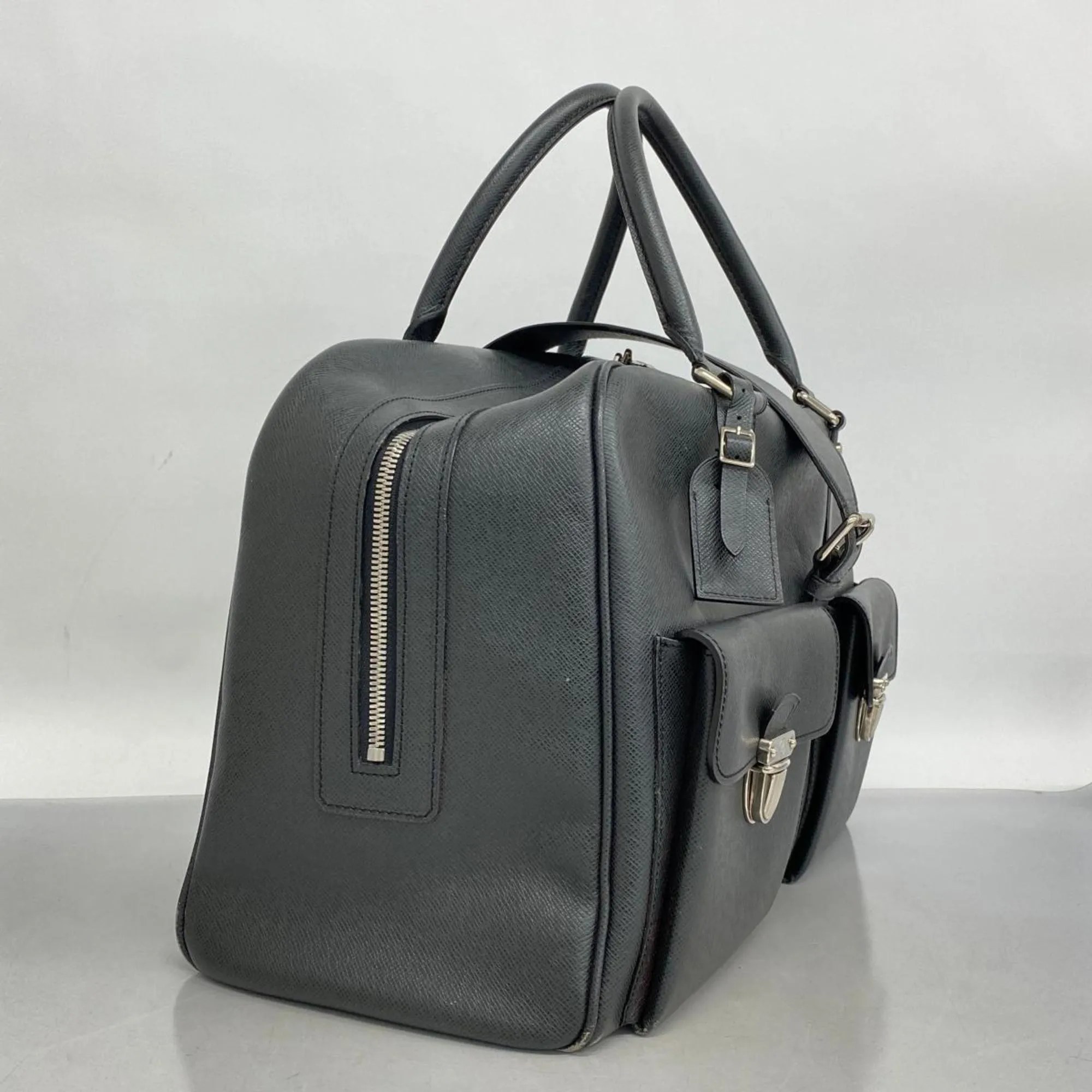 Louis Vuitton Weekend  Leather Travel Bag