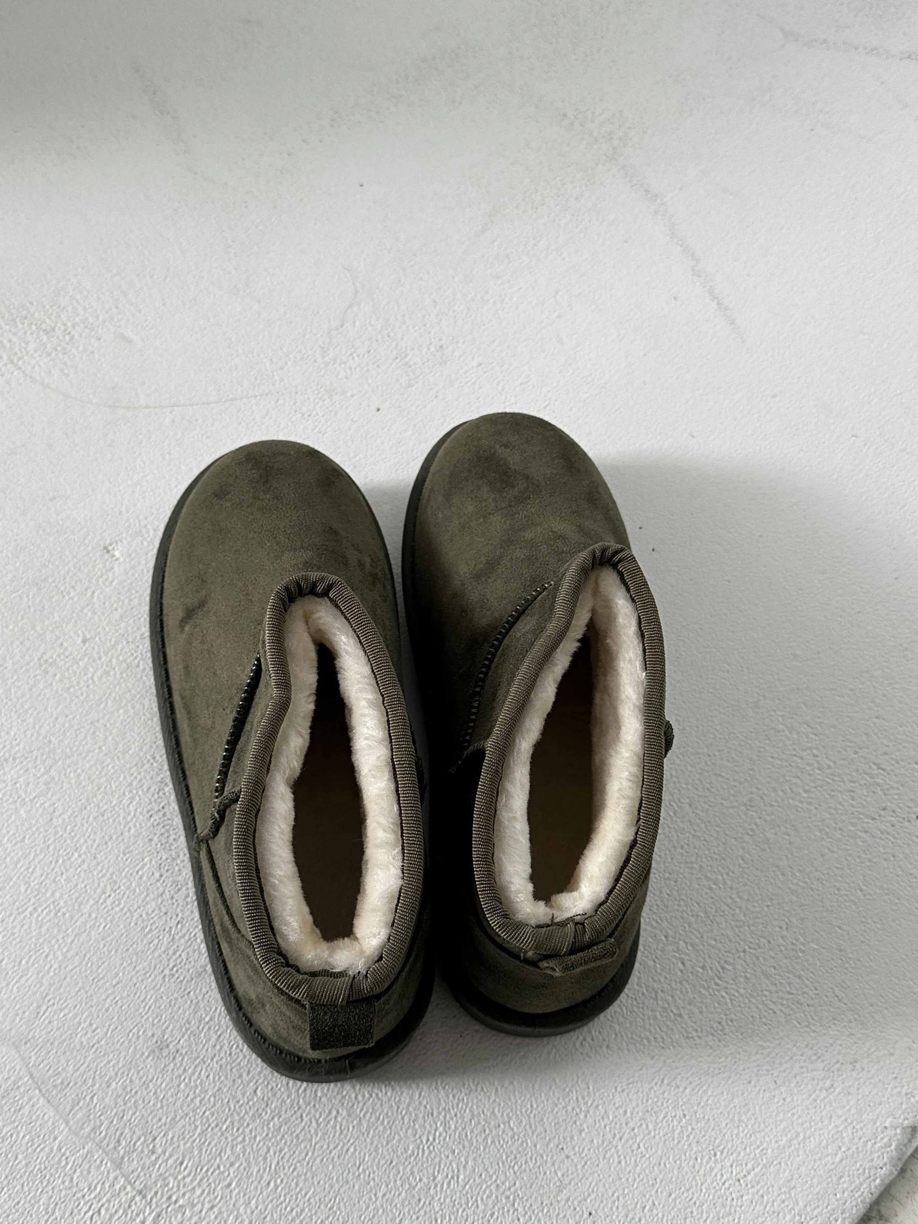 Malabo teddy boots short - Khaki