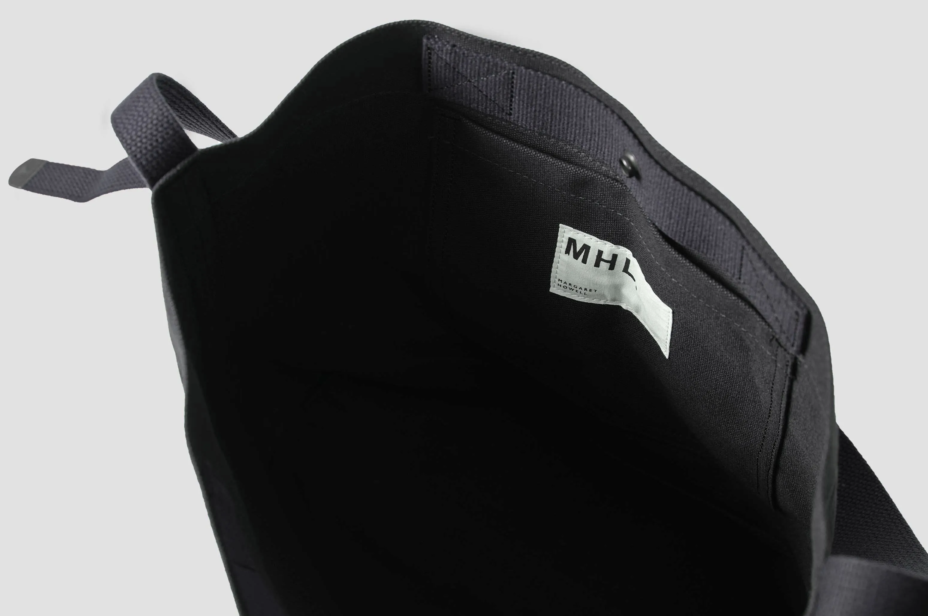 MHL. CANVAS SHOULDER TOTE | HEAVY COTTON CANVAS | BLACK