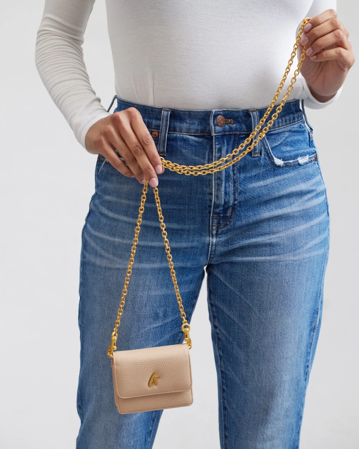 MINI PEBBLE WOC - NUDE