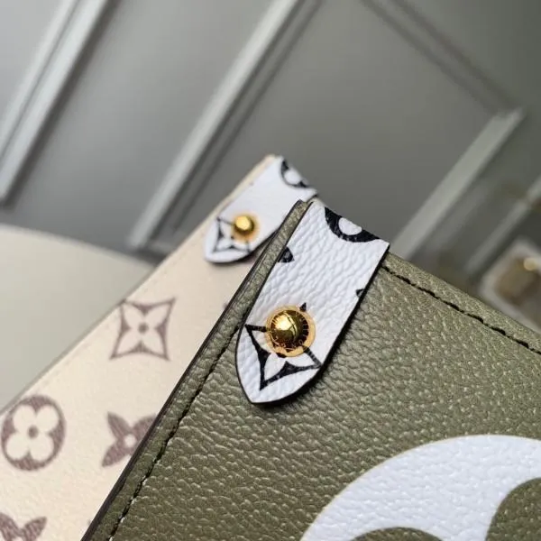 Onthego Shopper Tote Bag M44571 Khaki Green/white 2019 Collection