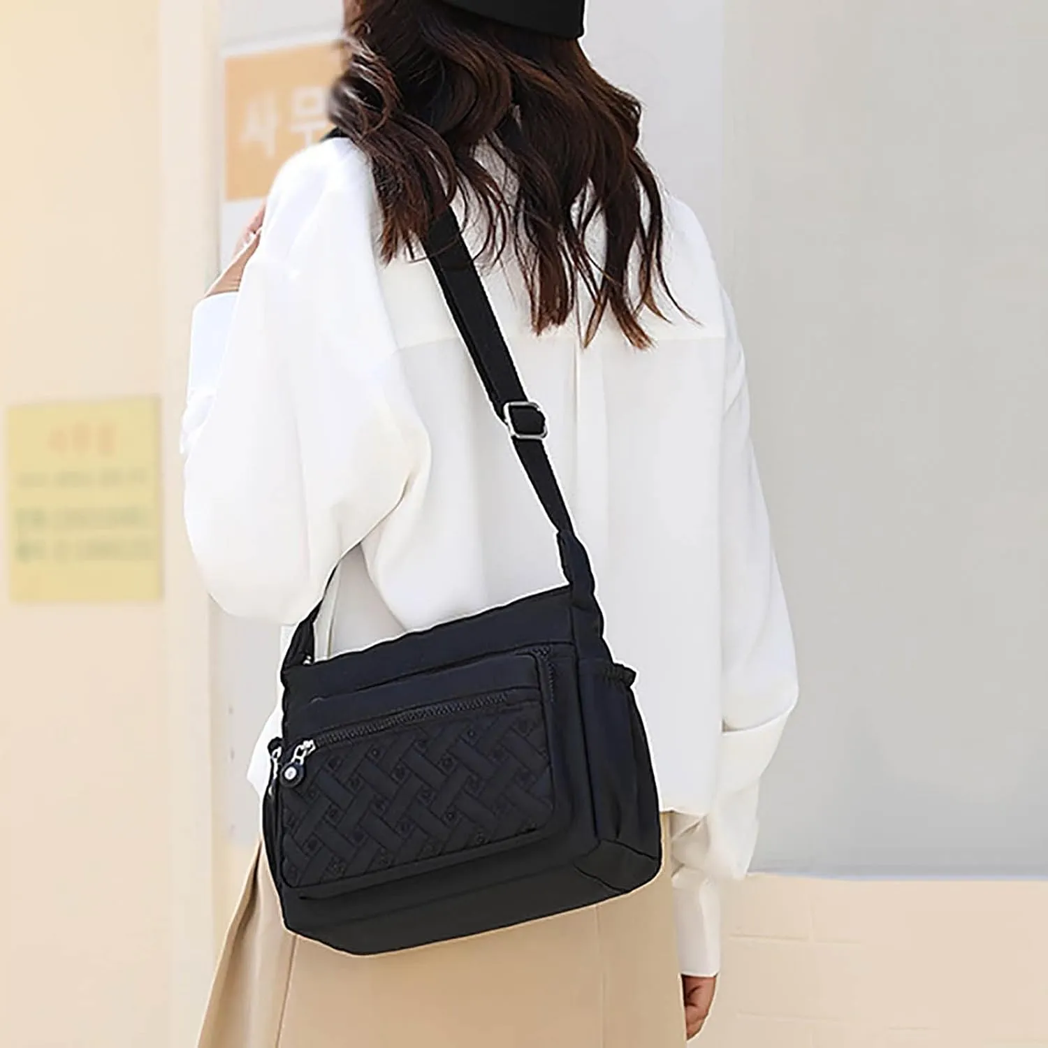 Purses for Women Crossbody Anti Theft Trendy Designer Shoulder Bags for Women Womens Elegant Evening Bag(Black)