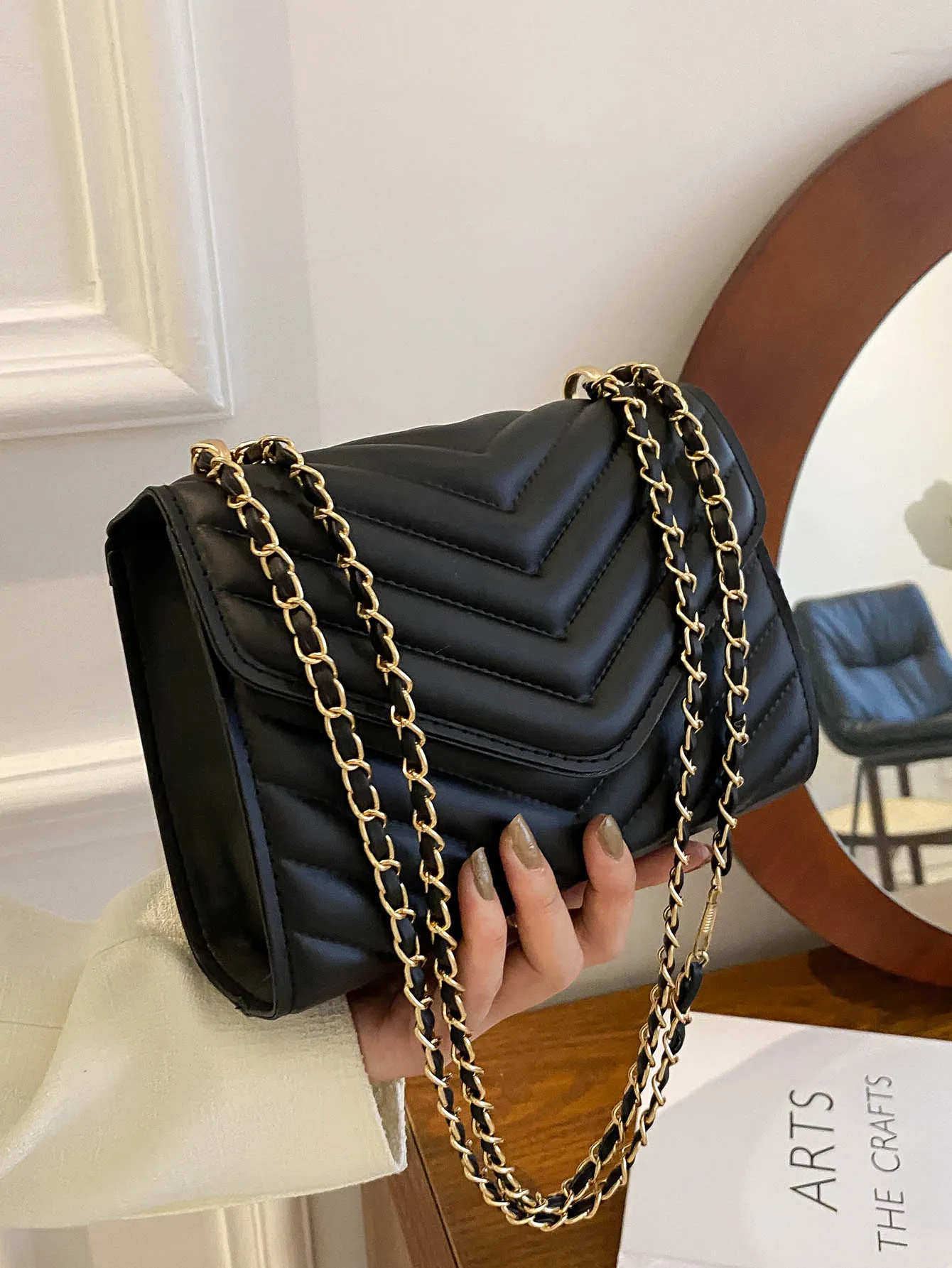 Quilted Pattern Flap Chain Square Bag  - Black- FD ⚡