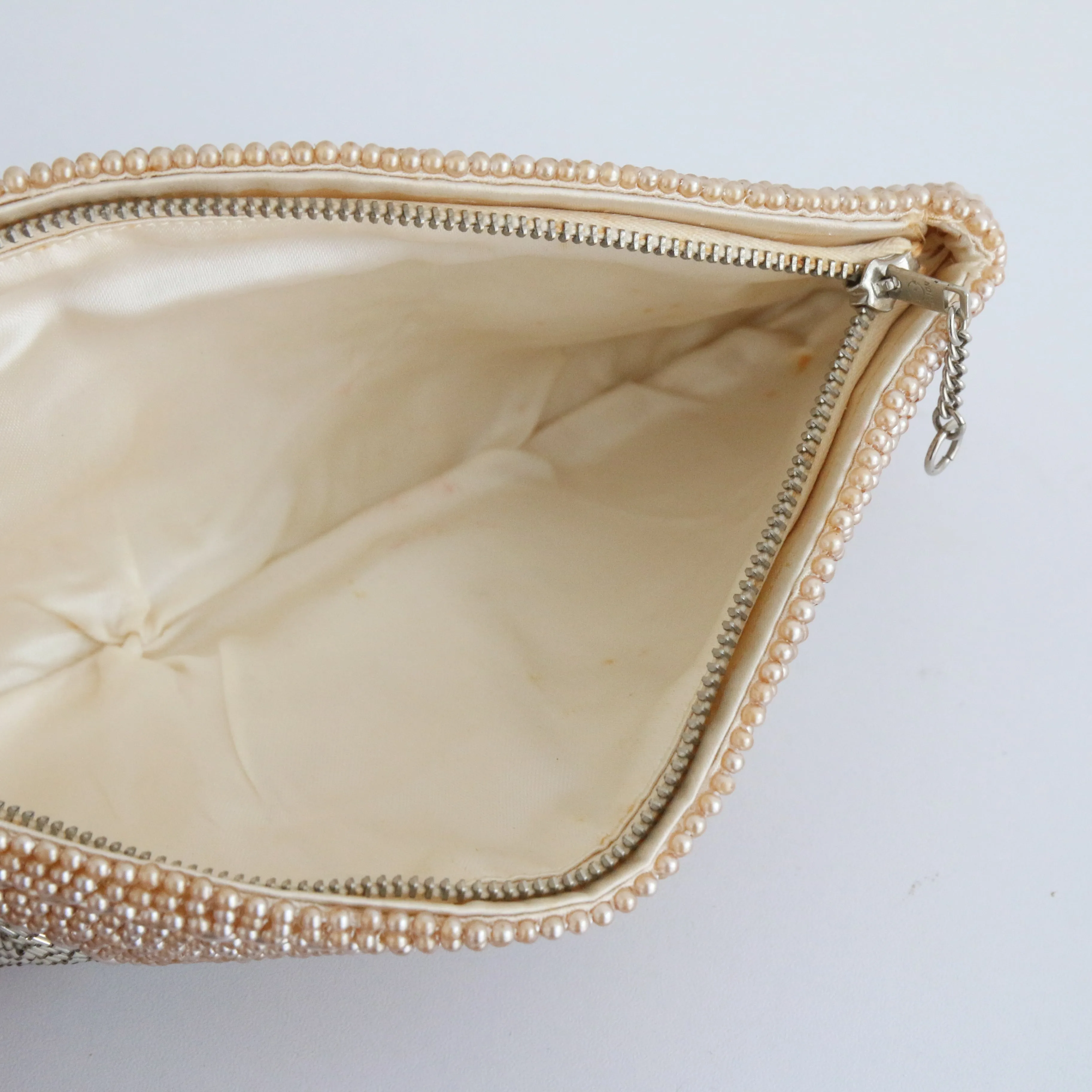 "Champagne Pearls" Vintage 1950's Pearl & Grey Beaded Clutch Bag