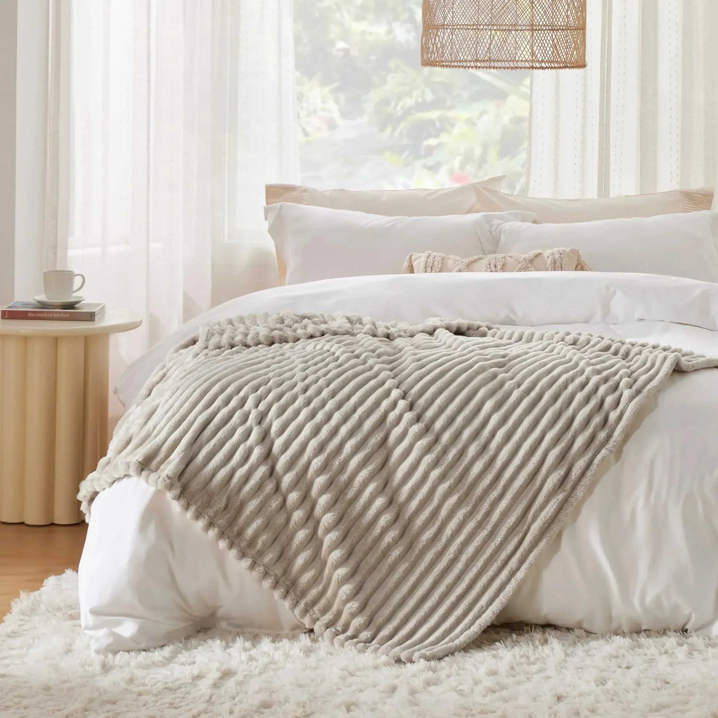 Rabbit Fluffy Blanket