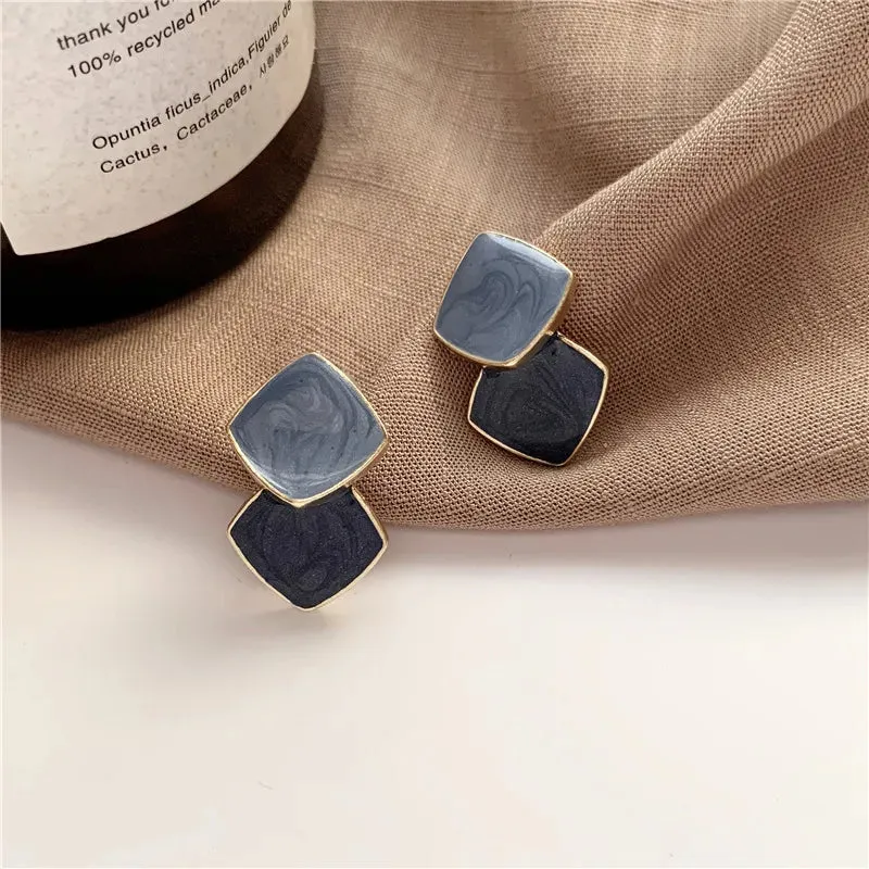 Retro Metal Gold Color Multiple Small Circle Stud Earrings for Women: Korean Jewelry Fashion Wedding Party Earrings, Jewelry Gift.