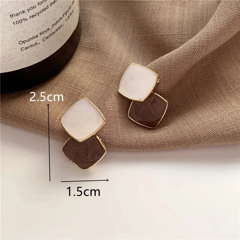 Retro Metal Gold Color Multiple Small Circle Stud Earrings for Women: Korean Jewelry Fashion Wedding Party Earrings, Jewelry Gift.