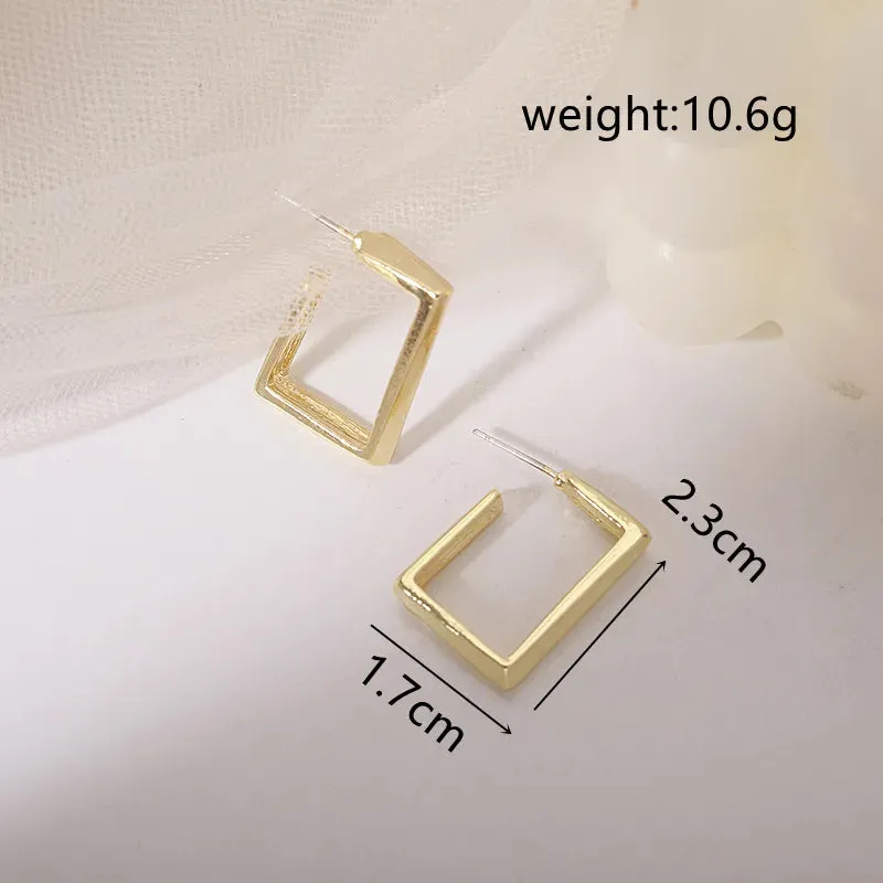 Retro Metal Gold Color Multiple Small Circle Stud Earrings for Women: Korean Jewelry Fashion Wedding Party Earrings, Jewelry Gift.