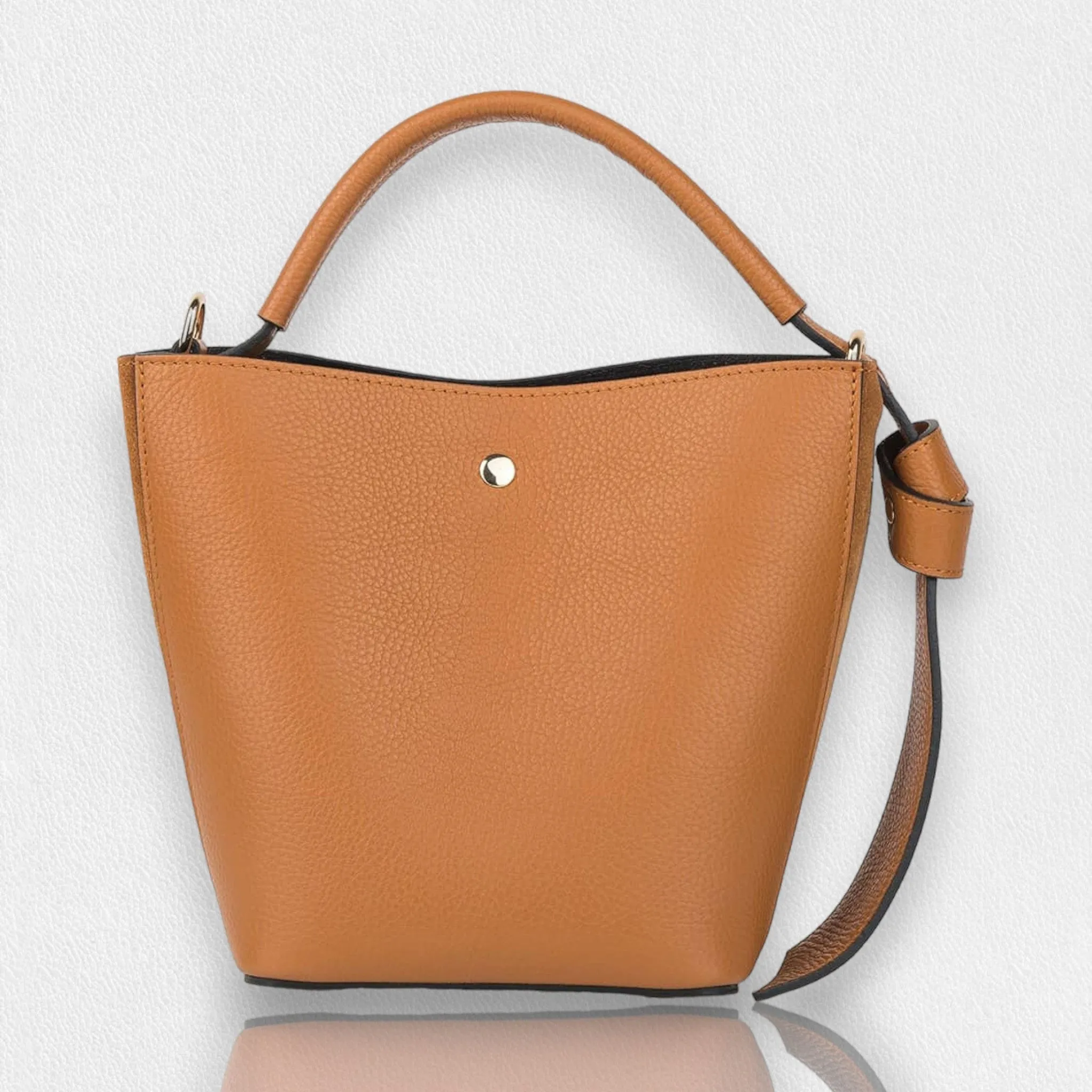 SMALL LEATHER BUCKET HANDBAG