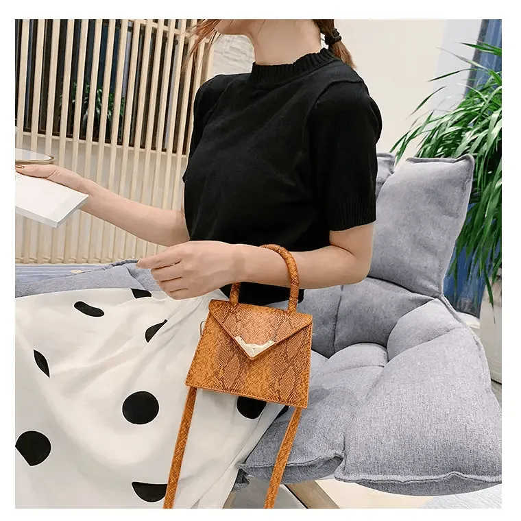 Snake Skin Square Bag: Luxury Snakeskin Shoulder Bag with Adjust. Strap
