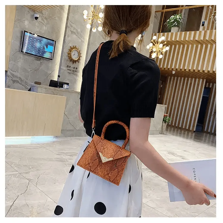 Snake Skin Square Bag: Luxury Snakeskin Shoulder Bag with Adjust. Strap