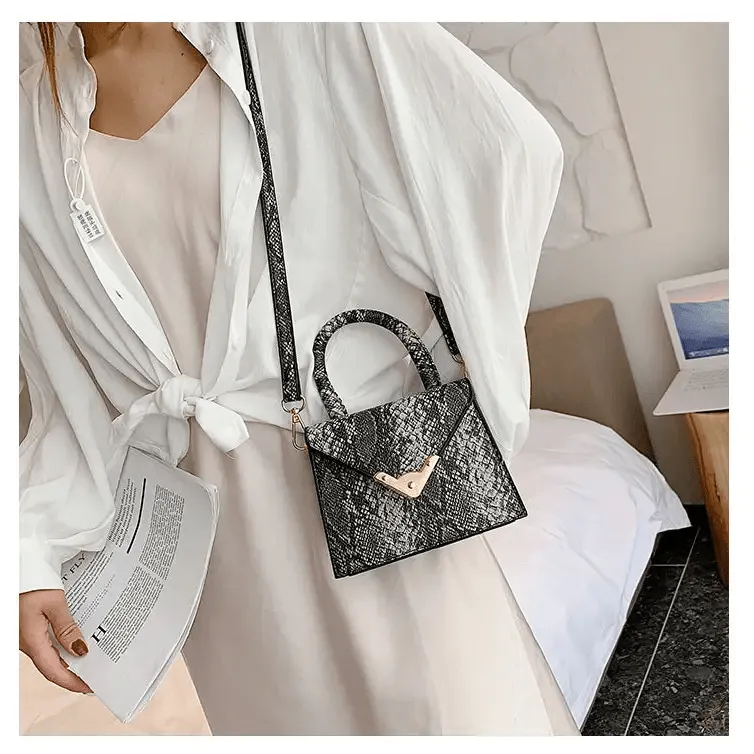 Snake Skin Square Bag: Luxury Snakeskin Shoulder Bag with Adjust. Strap