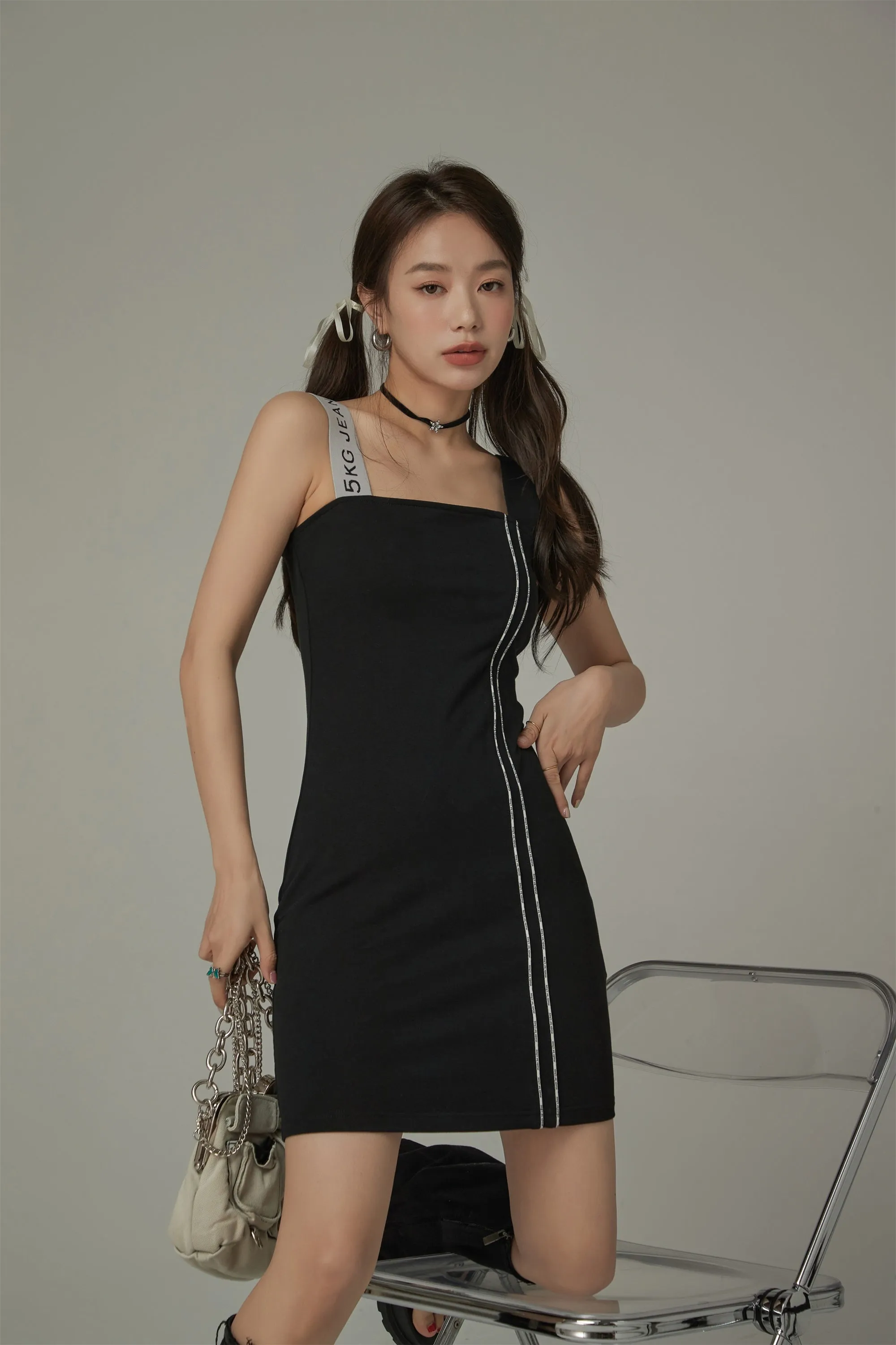 Square Neck Line Point Mini Dress