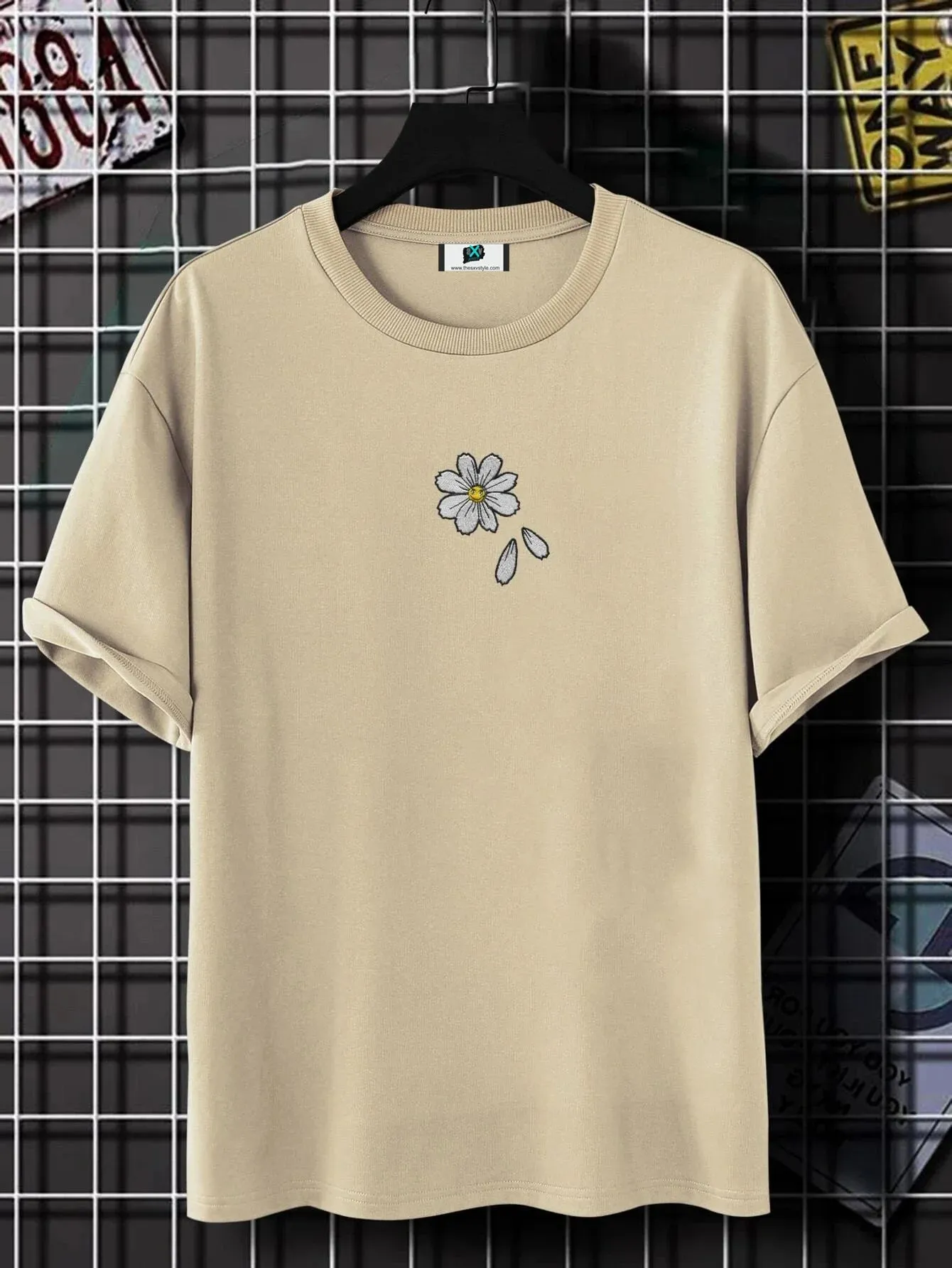SXV  'Tiny Flower’ Printed Cool Aesthetic Oversized Korean kwaii T-shirt