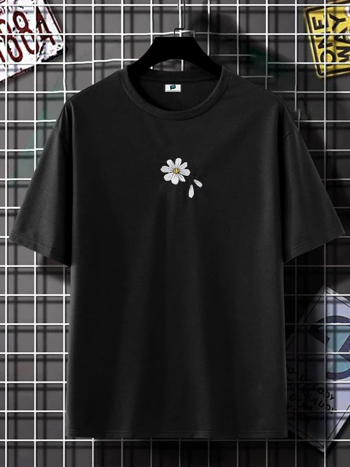 SXV  'Tiny Flower’ Printed Cool Aesthetic Oversized Korean kwaii T-shirt