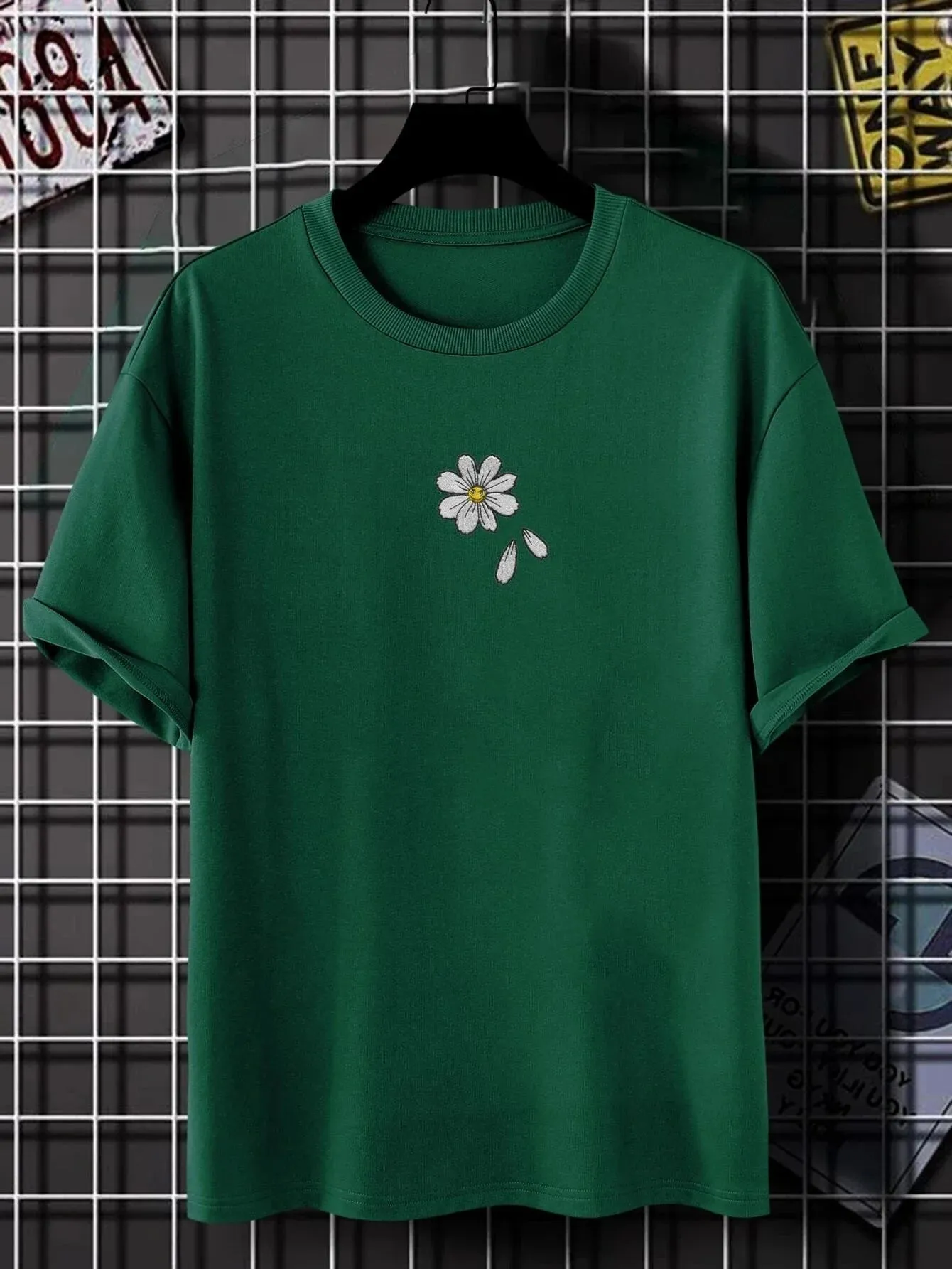 SXV  'Tiny Flower’ Printed Cool Aesthetic Oversized Korean kwaii T-shirt