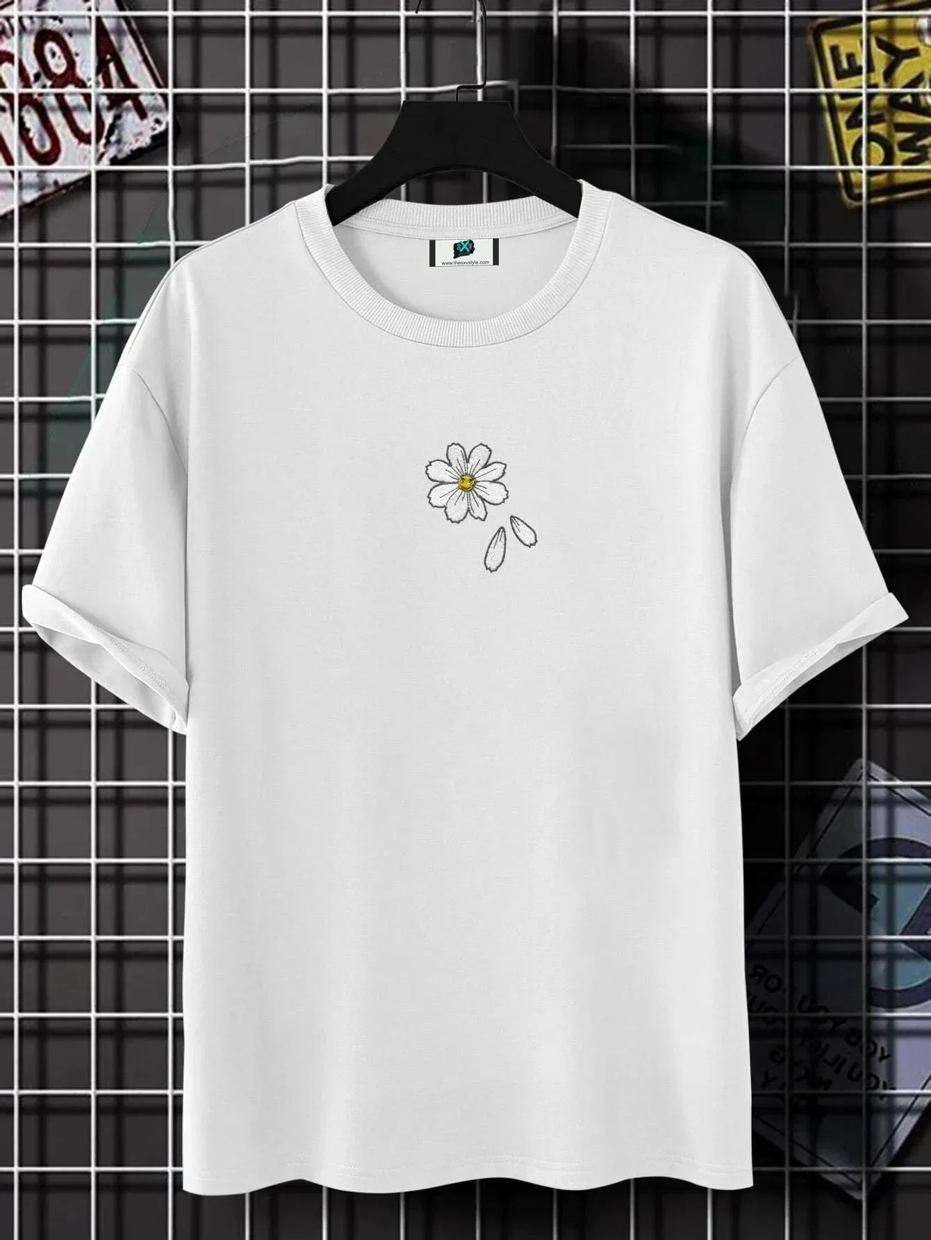 SXV  'Tiny Flower’ Printed Cool Aesthetic Oversized Korean kwaii T-shirt