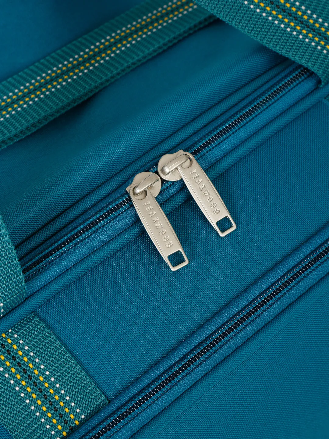 Teal Printed Cabin Duffel Trolley Bag