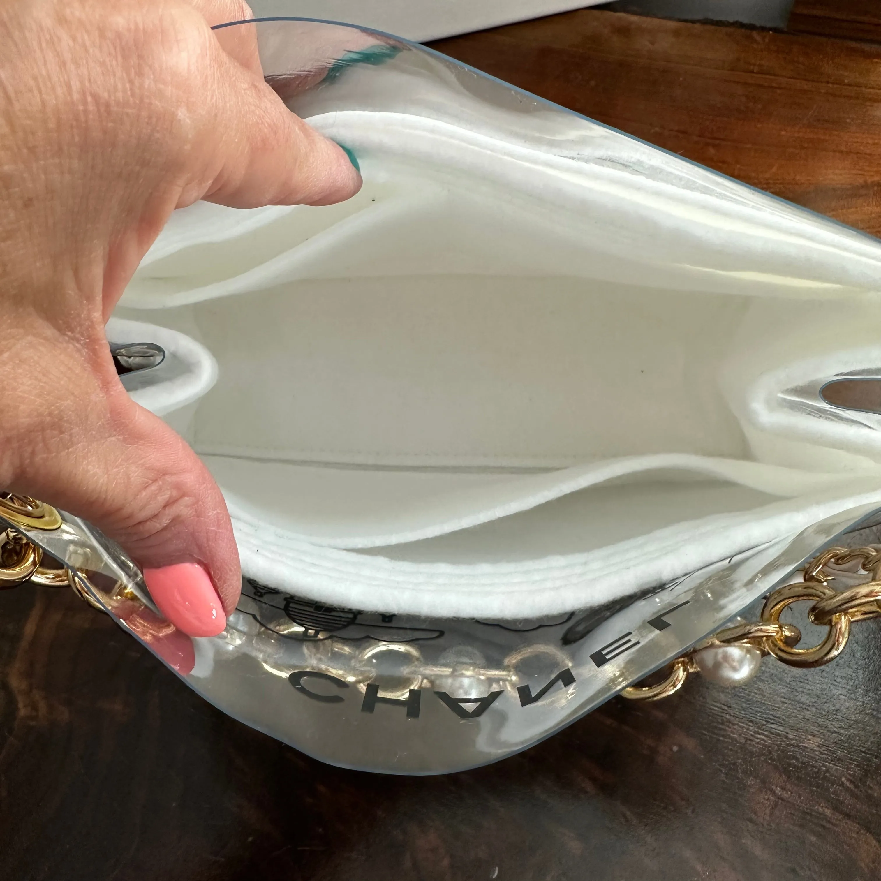 The Clear Swan -trendy Inspired  Chanel Crossbody/handbag