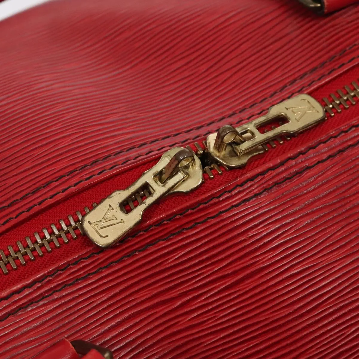 Trendy Inspired Louis Vuitton Epi Keepall 60 Boston Bag Red M42947 Lv Auth 88369