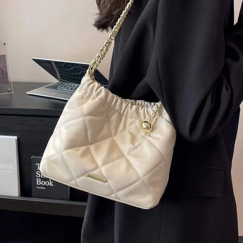 Trendy Small Bucket Bag for Women