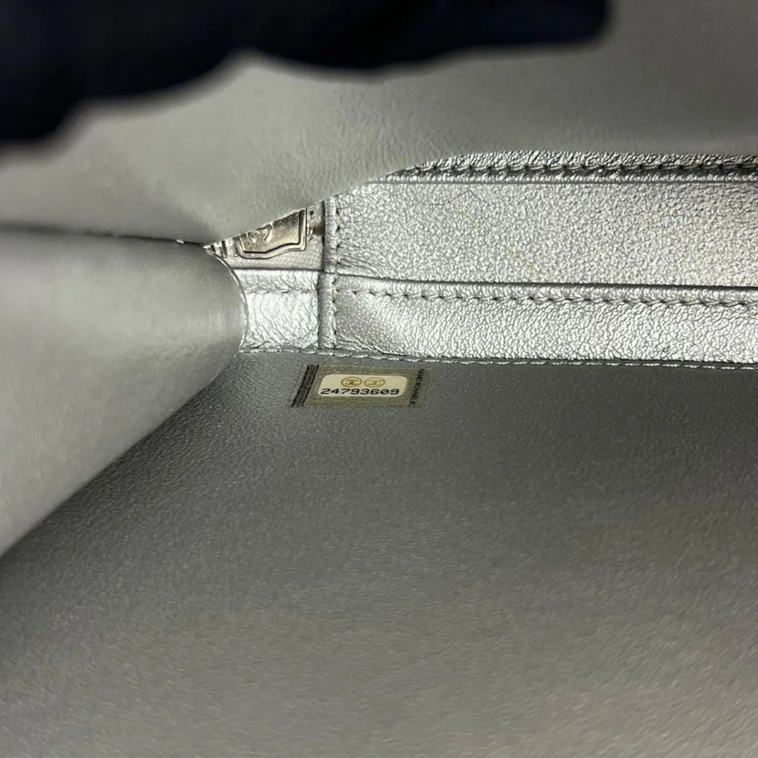 Vanity Case Medium Silver SHW