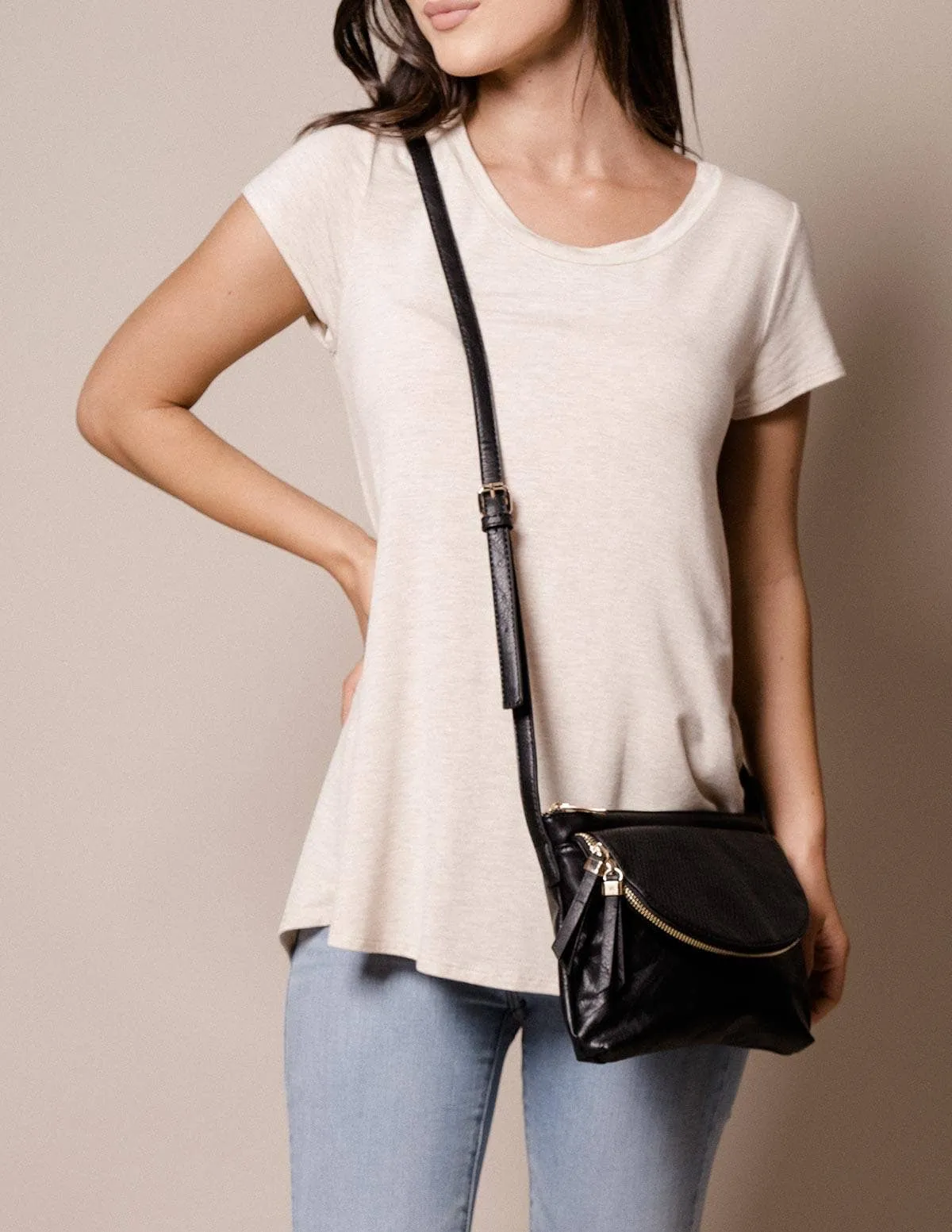 Vegan Leather Crossbody Zara Bag - Black