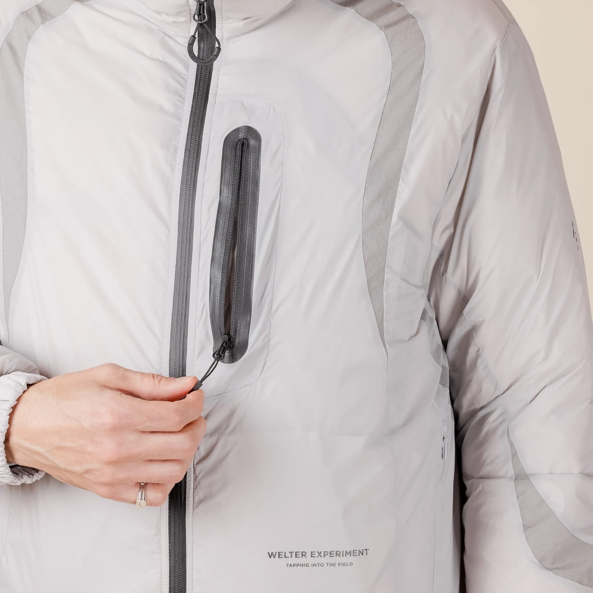 Welter Experiment - WOL043 Signature Line Down Jacket - Light Grey