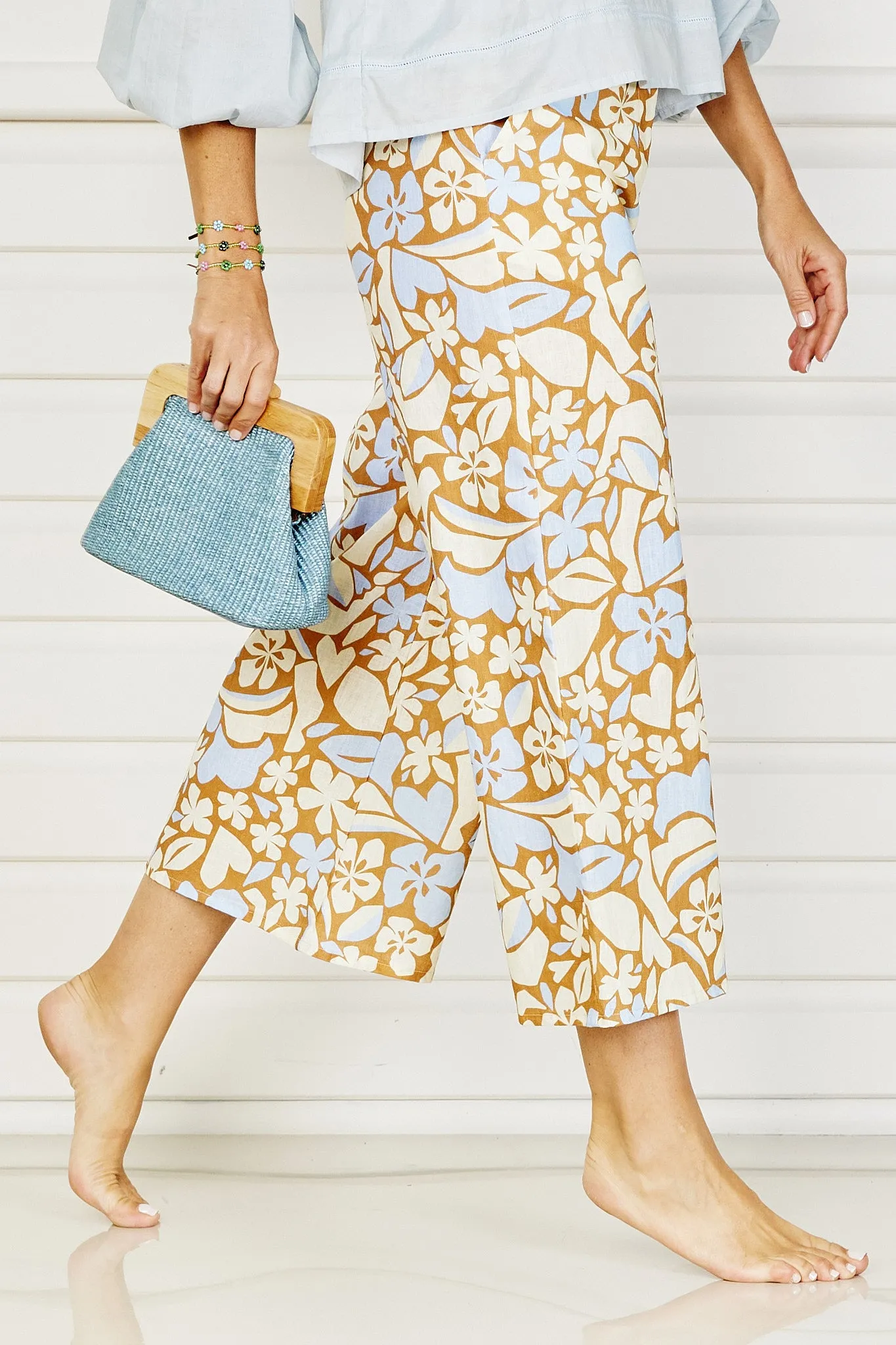 Wood Handle Clutch - Sky