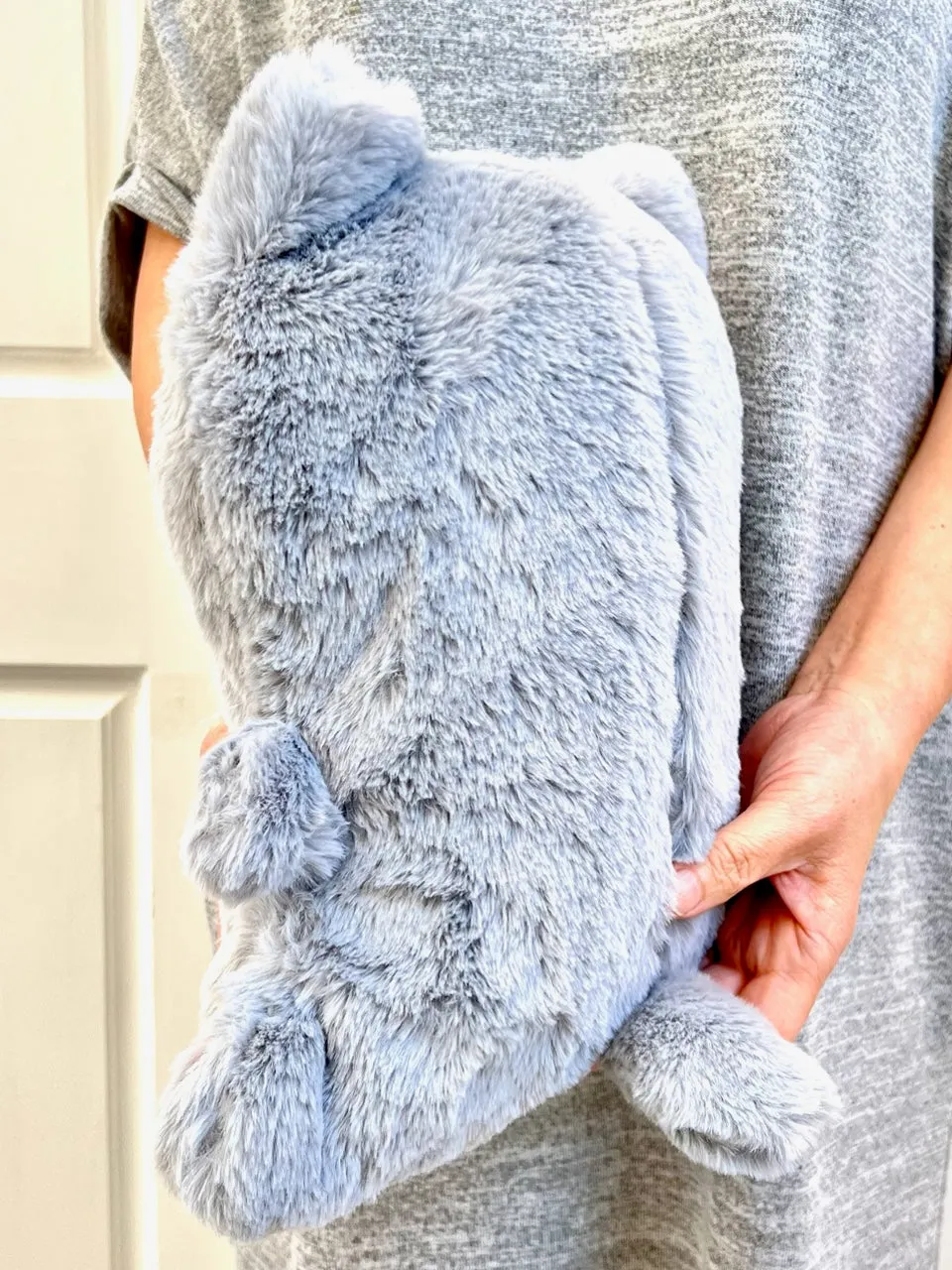 X 63298 JUMBO CAT BLANKET PLUSH-DISCONTINUED
