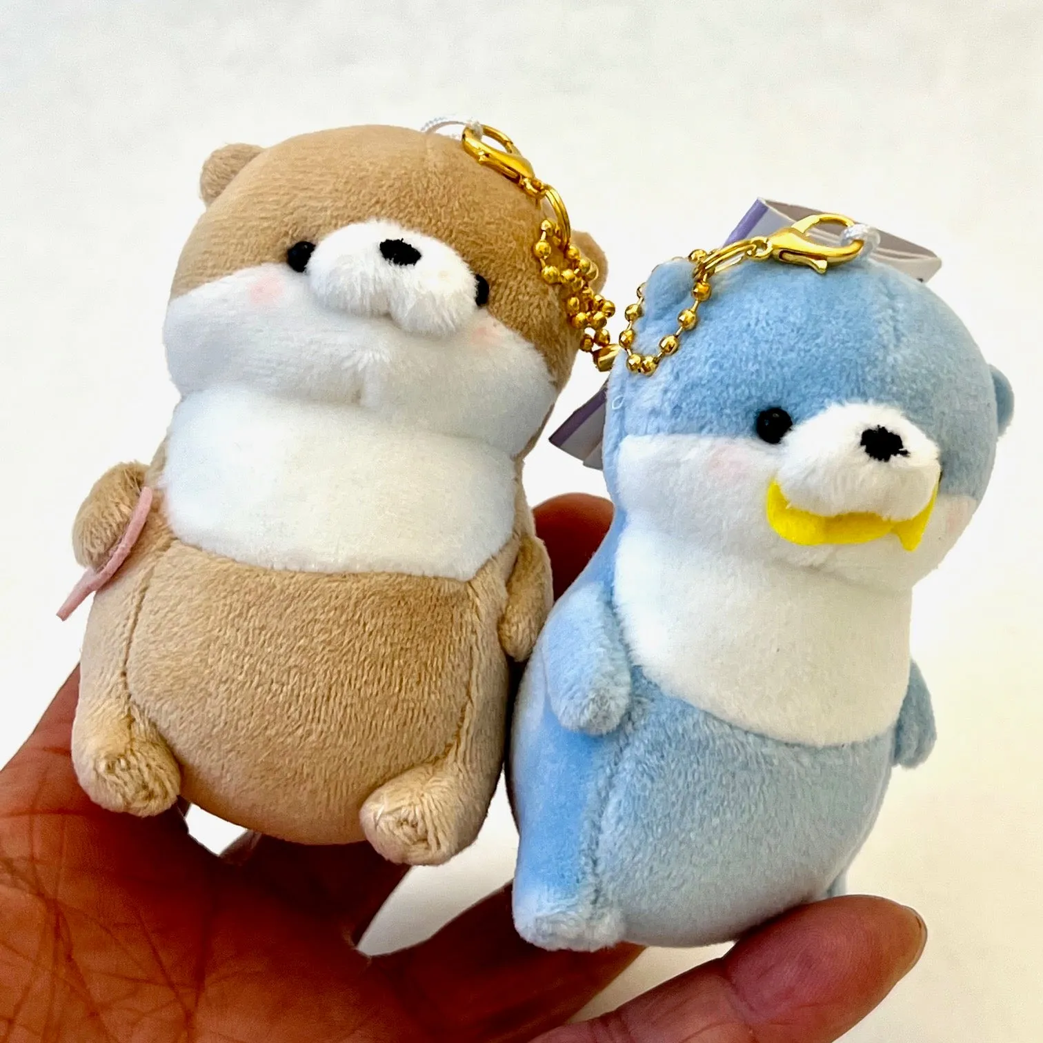 X 63315 CRUX OTTER BUDDIES PLUSH CHARMS-DISCONTINUED