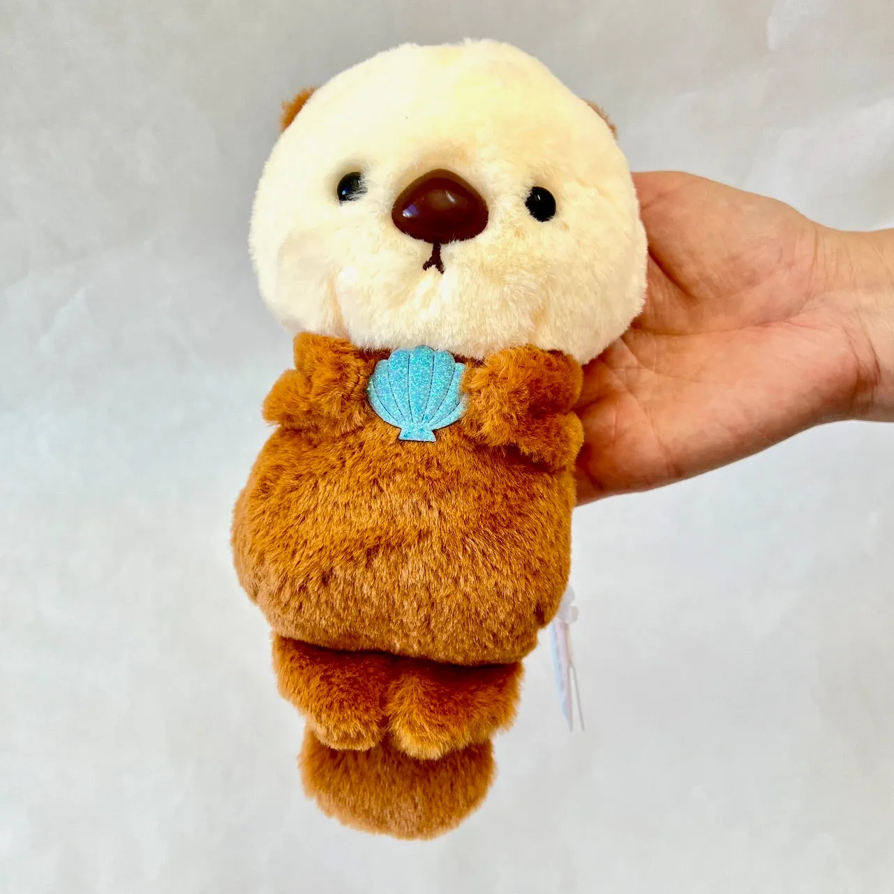X 63462 OTTER PLUSH-DISCONTINUED